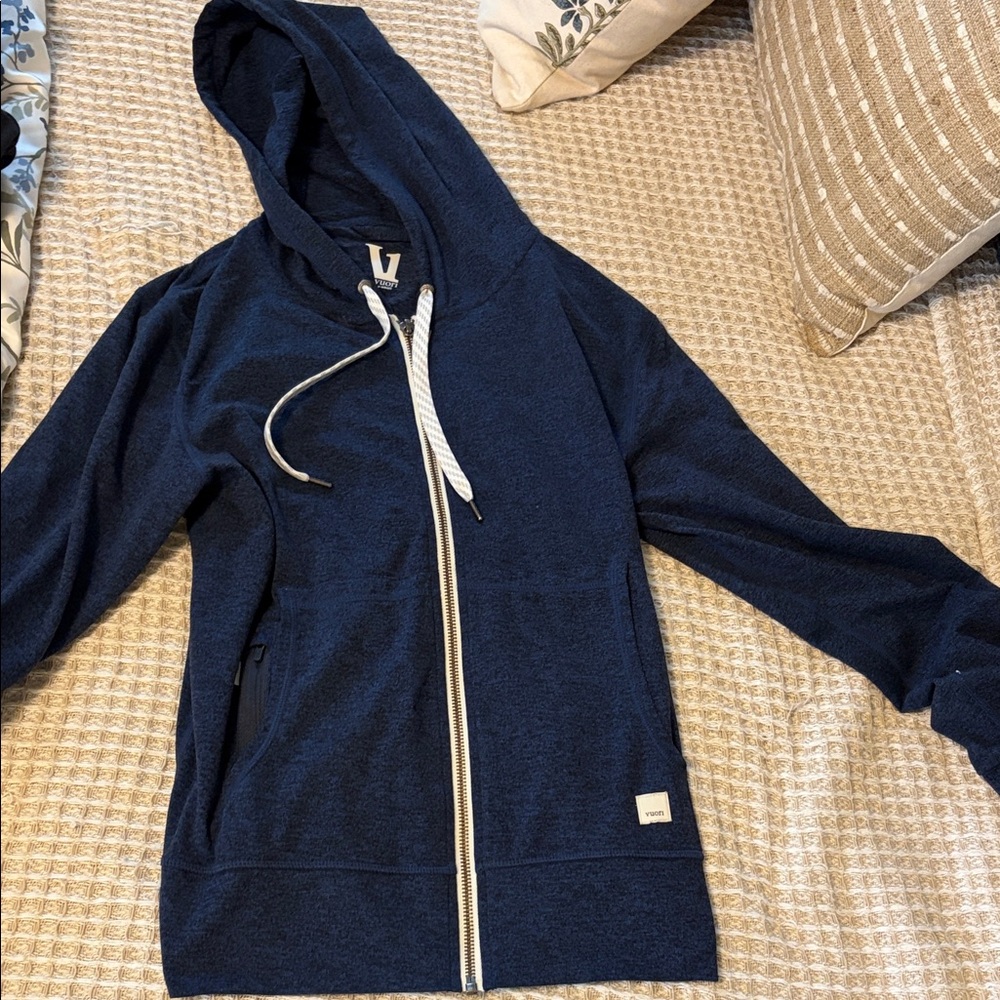 Vuori Hoodie with White Drawstrings